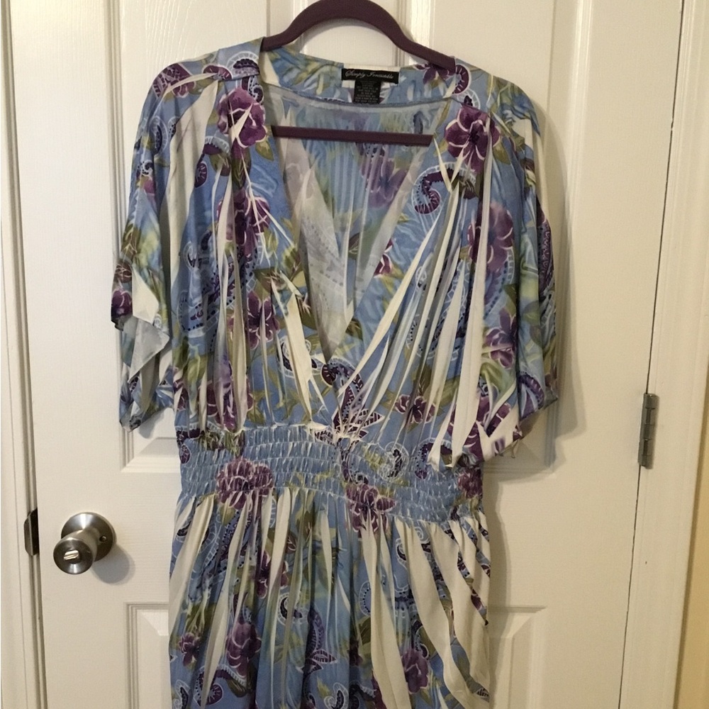 SIMPLY IRRESISTIBLE TOP